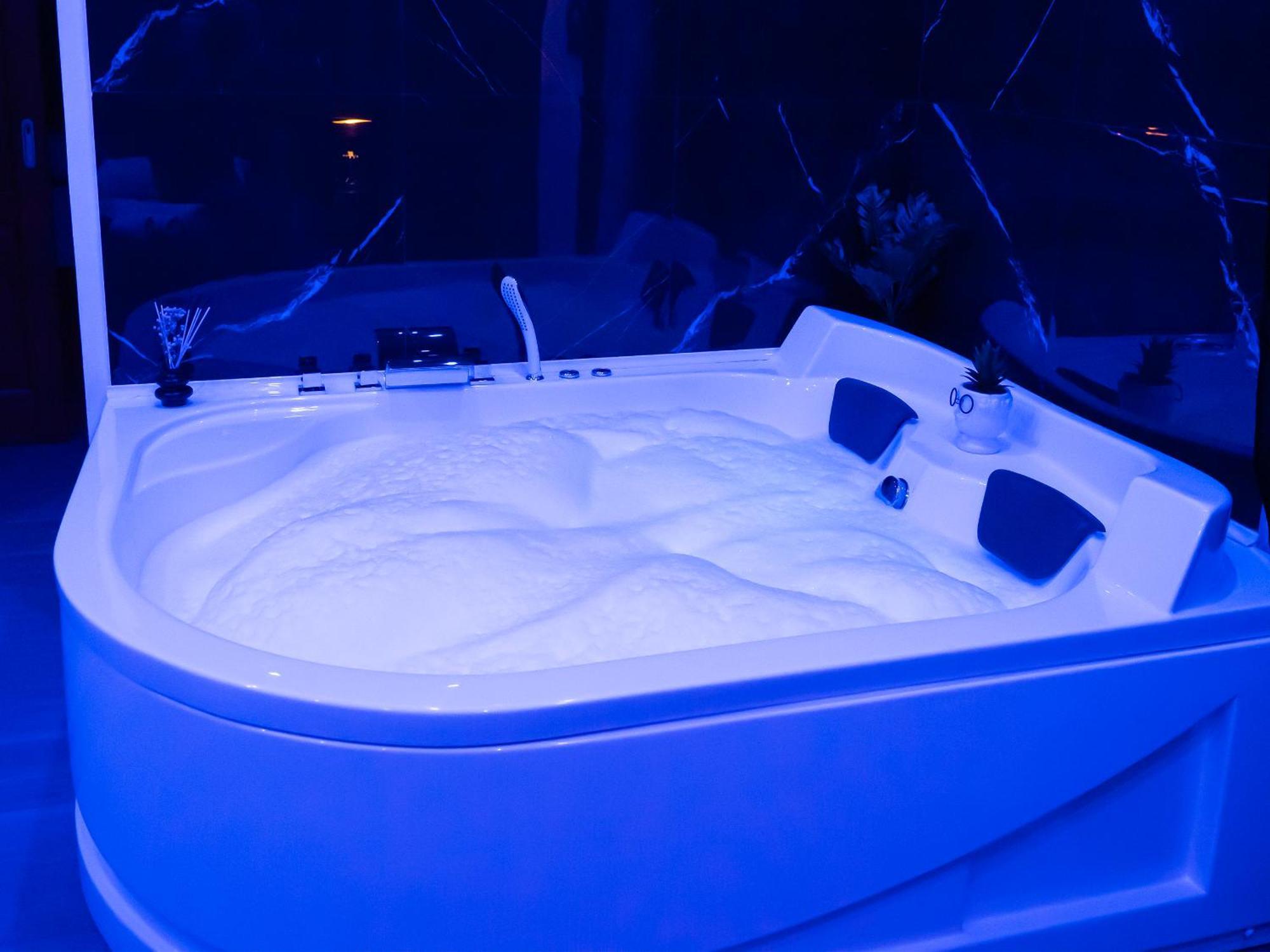 Aliva Suite Lt Палермо Екстериор снимка