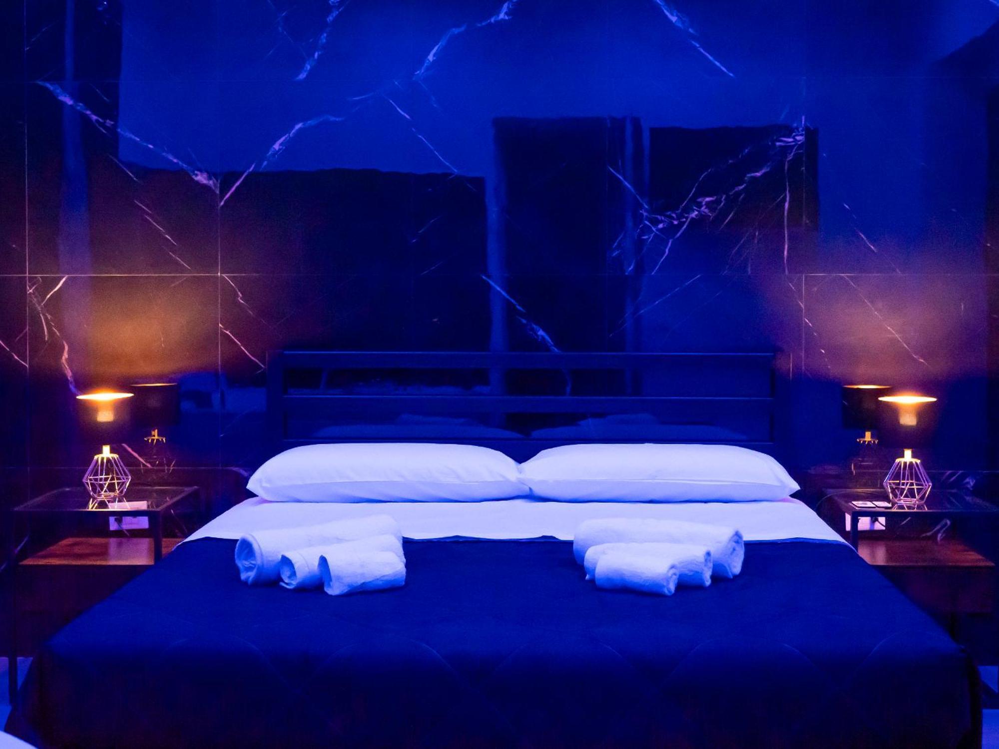 Aliva Suite Lt Палермо Екстериор снимка